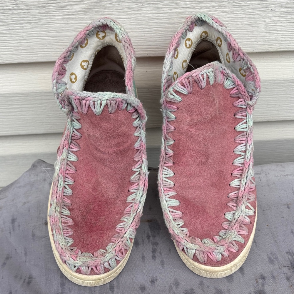 MOU Ladies Pink Suede Slip-On Moccasin Sneakers with Multicolor Crochet Trim-7 - Picture 2 of 10